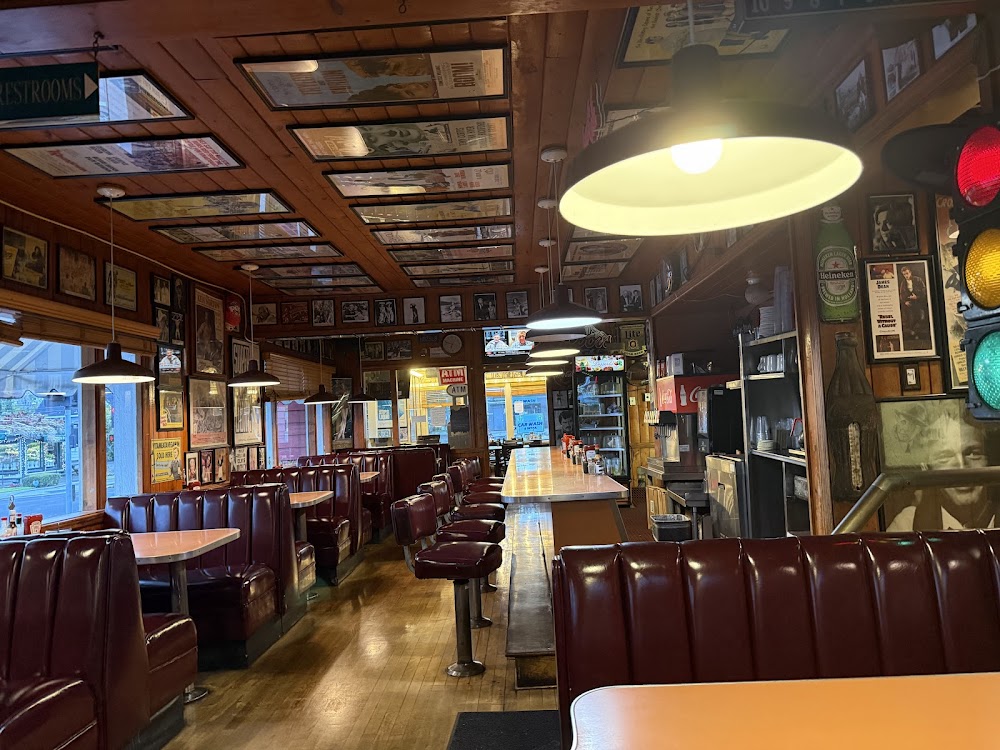 Harbor House Cafe