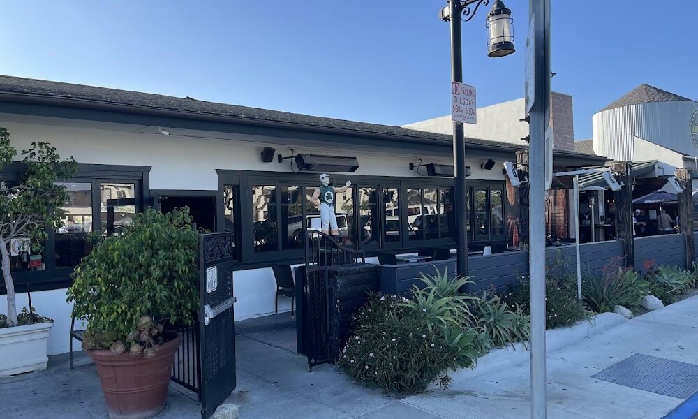 Hennessey’s Tavern