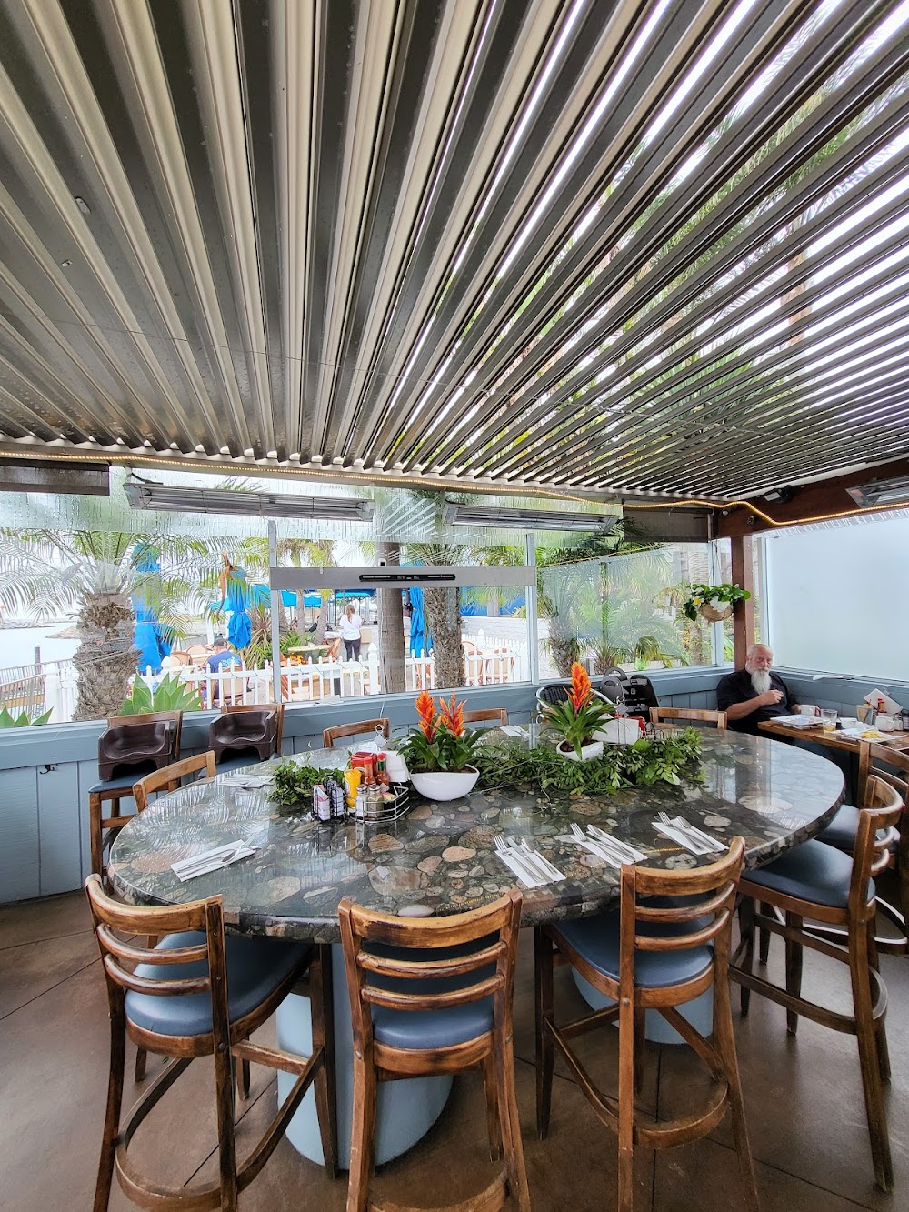 Wind & Sea Restaurant